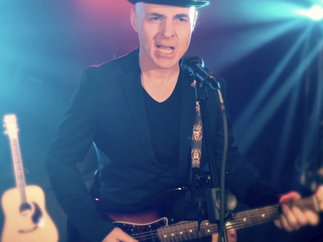 Promo Charlie West Singer Guitarist Merseyside