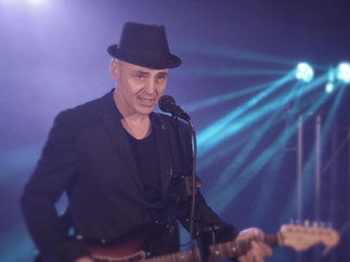 Promo Charlie West Singer Guitarist Merseyside