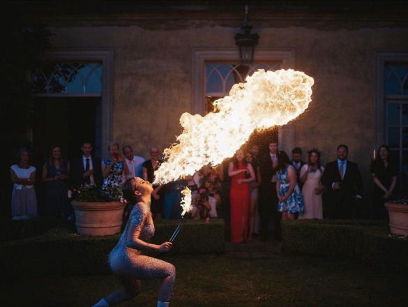 Promo Fire Show Extravaganza Fire Performer Hertfordshire
