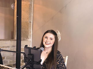 Promo Kasia Eva Singer-Pianist West Yorkshire