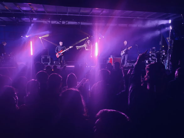 Promo Studio 3 Party Trio Lincolnshire