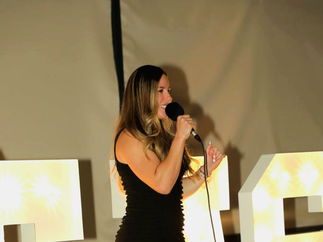 Promo Lara Solo Singer With Tracks Buckinghamshire