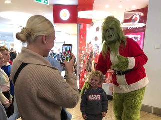 Promo The Grinch Lookalike Grinch Lookalike Lancashire