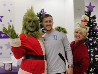 Promo The Grinch Lookalike Grinch Lookalike Lancashire