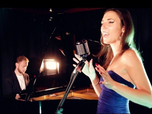 Promo Starlight Duo Singer / Piano Duo Playing Soul Jazz and Pop London