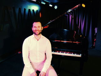 Promo Just Jake Singer-Pianist Surrey