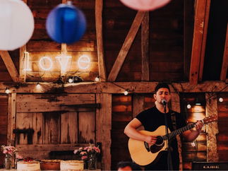 Promo Luciano Singer Guitarist East Sussex