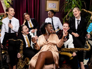 Promo Mrs X Function Band London