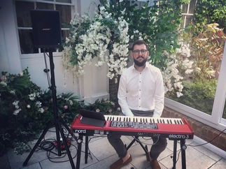 Promo Adam Keys Pianist Essex