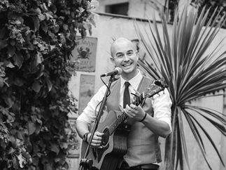 Promo Acoustic Paul Singer Guitarist Essex