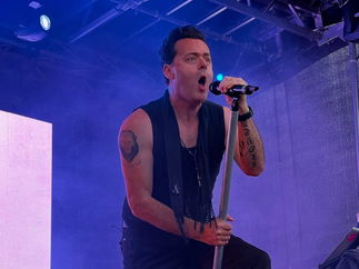 Promo (Robbie Williams) Robbing Williams Robbie Williams Tribute Act Berkshire