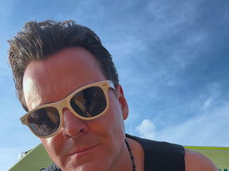 Promo (Robbie Williams) Robbing Williams Robbie Williams Tribute Act Berkshire