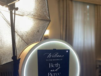 Promo Elegant Classic Selfie Booth Photo Booth Buckinghamshire