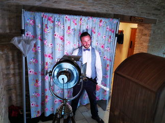 Promo Splendid Booths Vintage Photo Booth Bristol