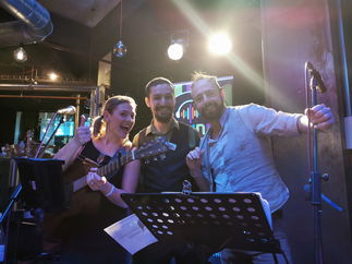 Promo Craic It Up Irish / Folk Band London