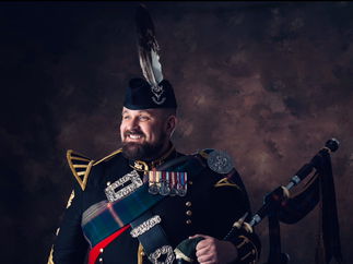 Promo Highland Bagpiper Piper Highland