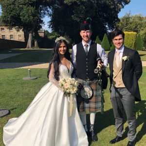 Promo Britains South East Bagpiper  London
