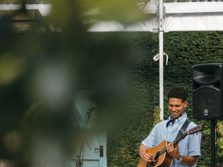 Promo Sonny Ray Acoustic Singer-Guitarist London