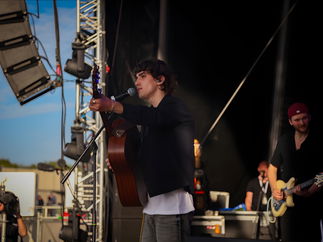 Promo Nathaniel Singer-Guitarist Staffordshire