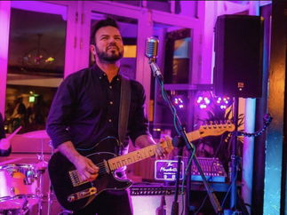 Promo New Light Rock and Pop Trio Essex