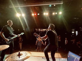 Promo New Light Rock and Pop Trio Essex