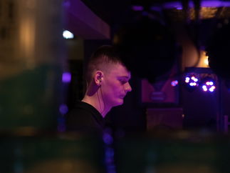 Promo New Light Rock and Pop Trio Essex