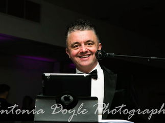 Promo Adrian Lewis Singer-Pianist London