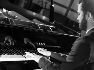 Promo Michael Keysman Pianist London