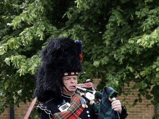 Promo Pipe Major David Piper North Yorkshire