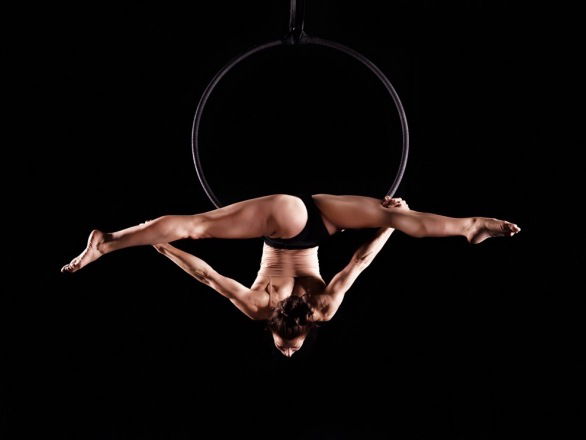 Promo Aerial Amy Circus Performer London