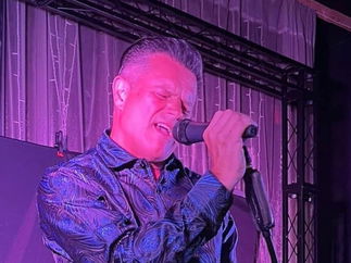 Promo The Amazing Rock n Roll and Party Jukebox Show Rock n Roll Show Kent