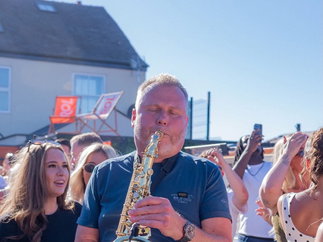 Promo Barrie Sax Saxophonist South Yorkshire