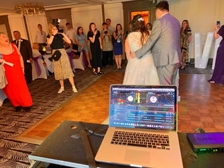 Promo DJ Minute Wedding DJ Essex