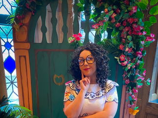 Promo Singing Characters Parties Childrens Entertainer Warwickshire