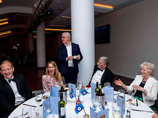 Promo Daz The Close Up Magician Magician Kent