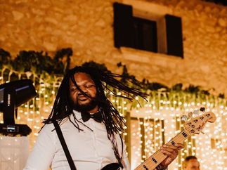 Promo In The Red Luxury Showband Midlothian