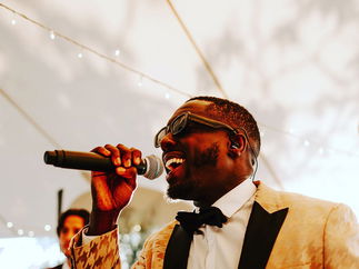 Promo In The Red Luxury Showband Midlothian