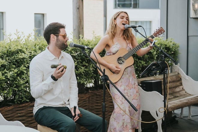 Promo Isla Solo Singer/ Guitarist London