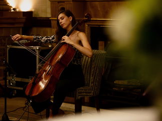 Promo Isobelle Cellist Classical Musician London