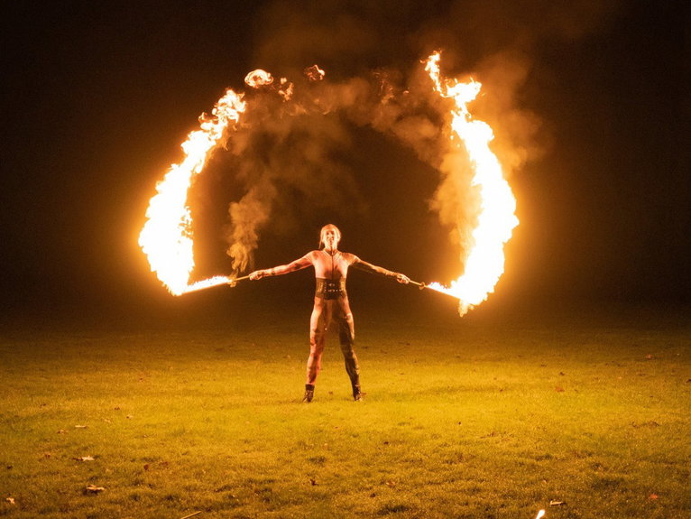 artists similar to Fire Knights