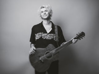 Promo James Hunt Solo Singer Guitarist East Sussex