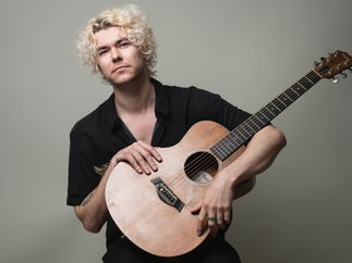 Promo James Hunt Solo Singer Guitarist East Sussex