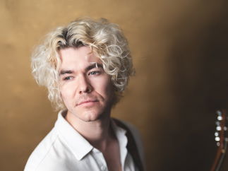 Promo James Hunt Solo Singer Guitarist East Sussex