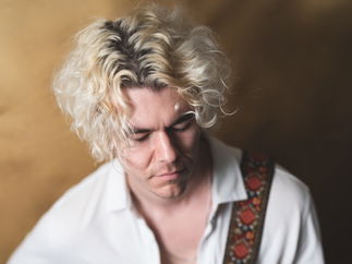 Promo James Hunt Solo Singer Guitarist East Sussex