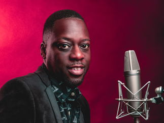 Promo James Nicholas Singer / Pianist Bedfordshire