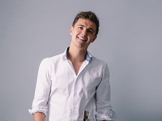 Promo James Reynard Acoustic Singer Guitarist North Yorkshire