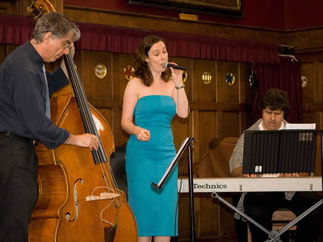 Promo Jazz With A Twist Jazz, Swing and Latin Singer Nottinghamshire