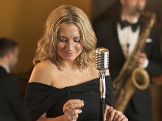 Promo Josie and The Vintage Show Jazz Band Buckinghamshire
