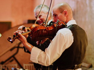 Jigs n Gigs Ceilidh Ceilidh Band Fife