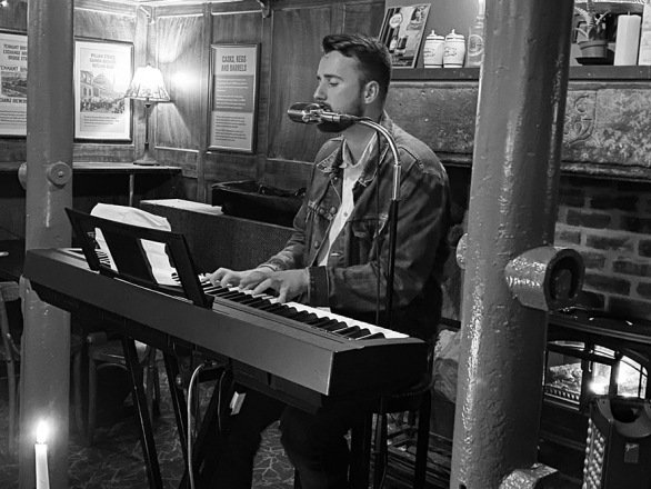 Promo Jimmy Wilson Singer-pianist South Yorkshire